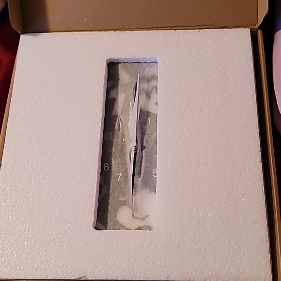 NEW KISS Vinyl Record Album Carved Wall Clock Paul Stanley Gene Simmons Makeup - Picture 8 of 8